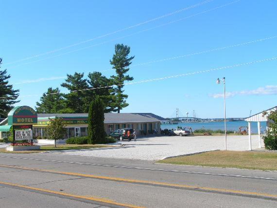 North Winds Motel Mackinaw City Buitenkant foto