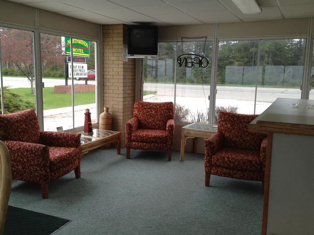 North Winds Motel Mackinaw City Buitenkant foto