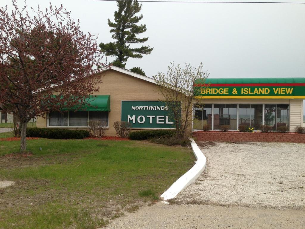 North Winds Motel Mackinaw City Buitenkant foto