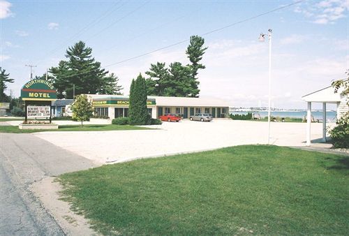 North Winds Motel Mackinaw City Buitenkant foto